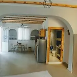 아파트 Beautiful House Of Psinthos